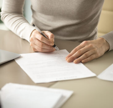 How O&E Reports Can Help at a Listing Appointment